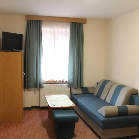 Laura Apartmán