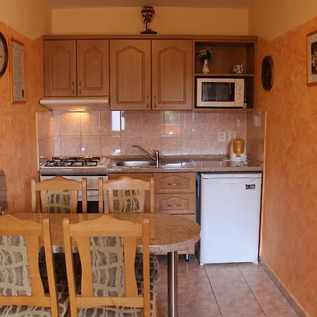 Laura Apartmán Veľký Meder